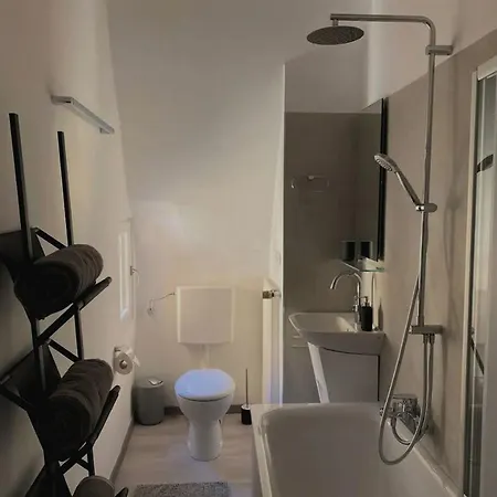 Hervorragendes Wonung-wlan Apartament