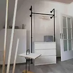 Hervorragendes Wonung-wlan 아파트 베를린